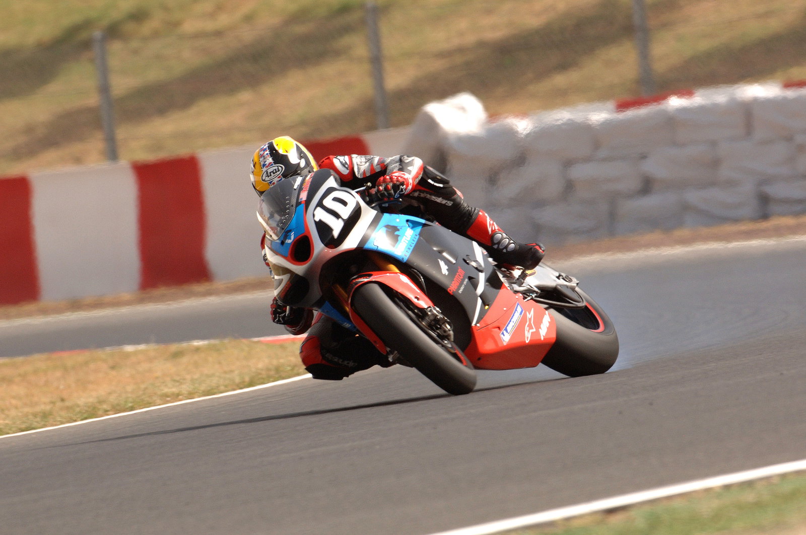 Roberts slides, Catalunya MotoGP, 2006