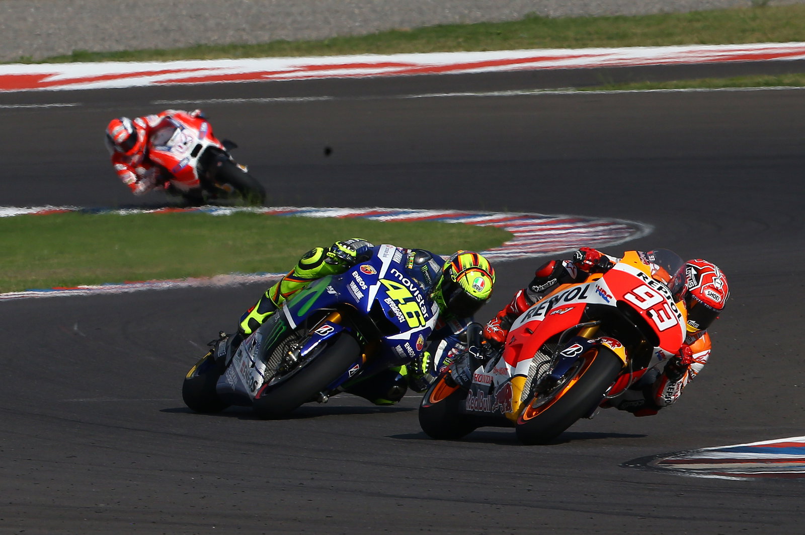 MotoGP Argentina: Rossi and Marquez - Racing incident