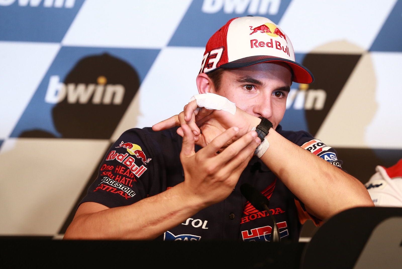 Dani Pedrosa delays MotoGP return