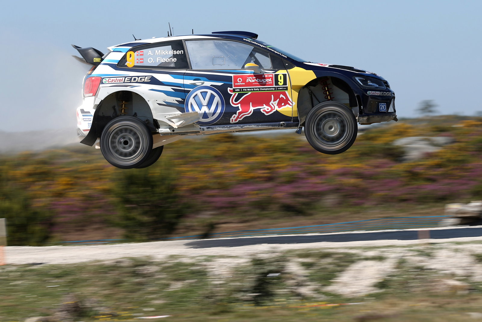 Rally de Portugal: Broken anti-roll bar costs Meeke possible third