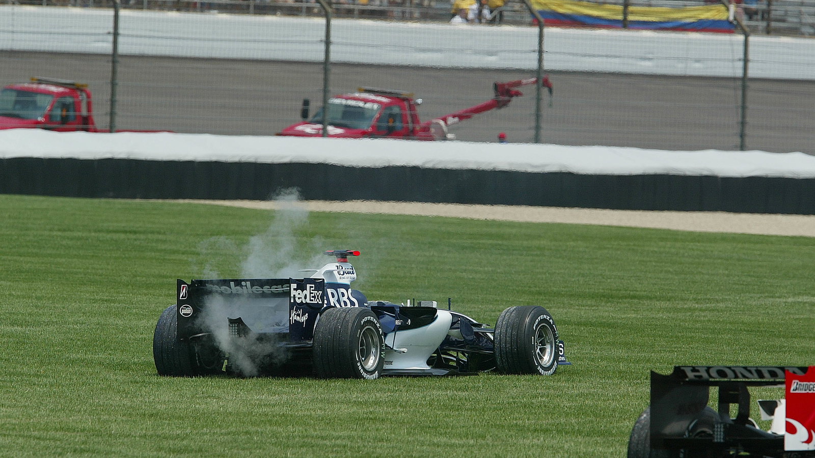 02.07.2006 Indianapolis, USA, Car of Mark Webber (AUS), Williams F1 Team, FW28 Cosworth after the cr