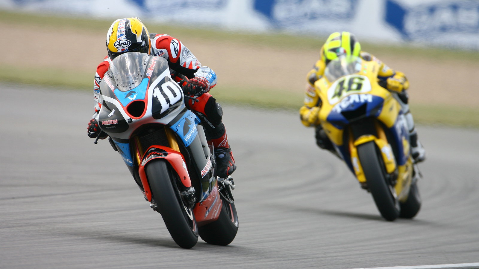 Roberts, Rossi, British MotoGP Race 2006