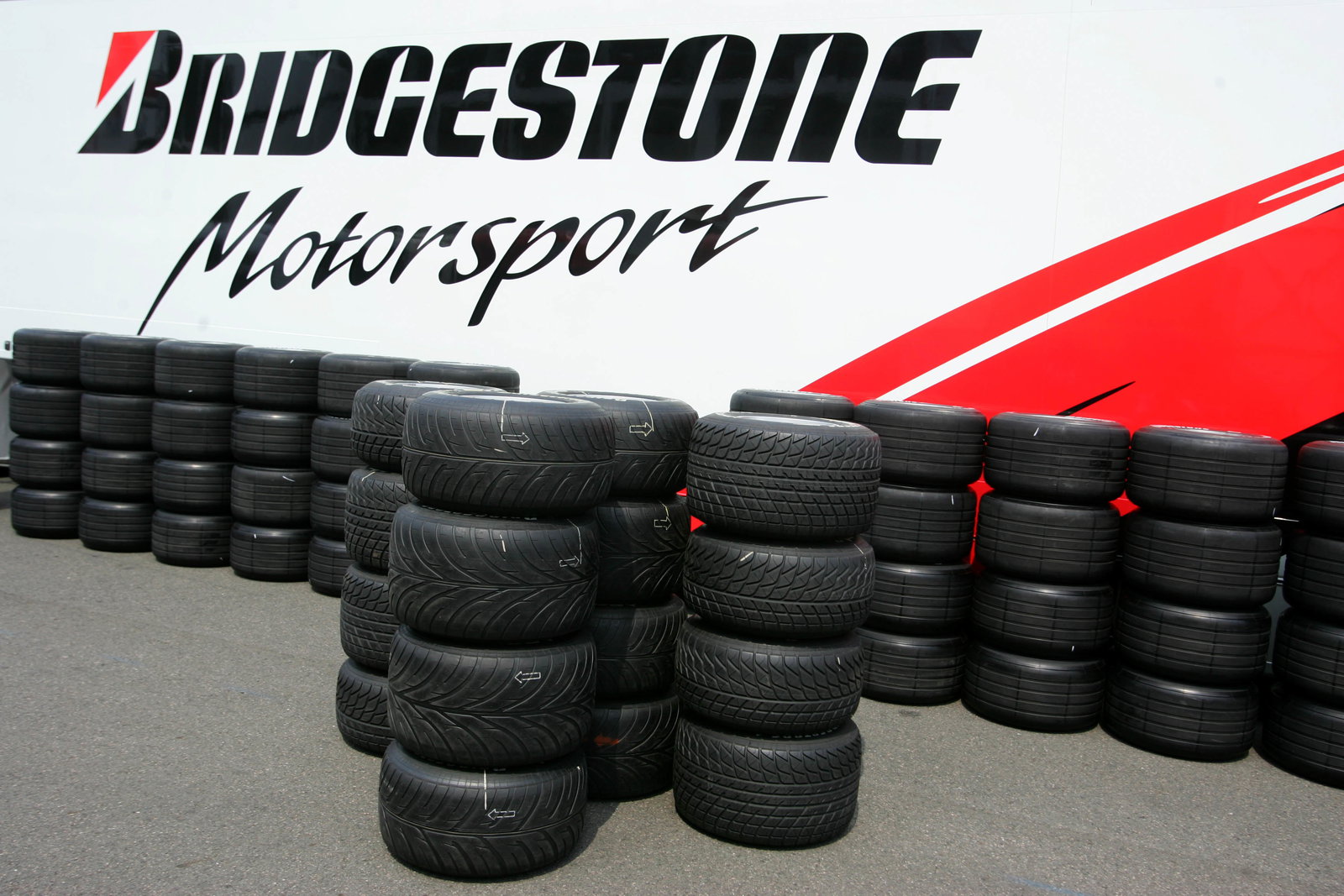 13.07.2006 Magny Cours, France, Bridgestone tyres - Formula 1 World Championship, Rd 11, French Gran