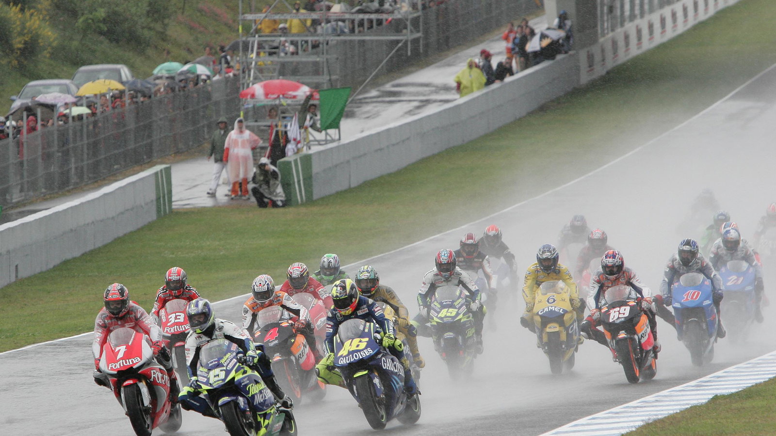 Gibernau leads start, Spanish MotoGP, 2004