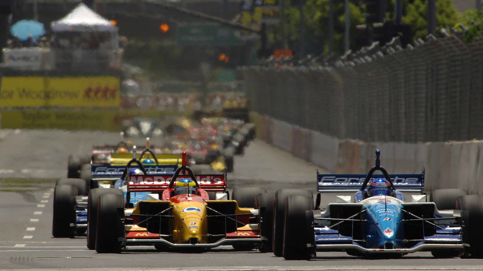 Champ Car World Series. 28-30 July 2006. San Jose Grand Prix. San jose, Ca. Tracy jumping the rest