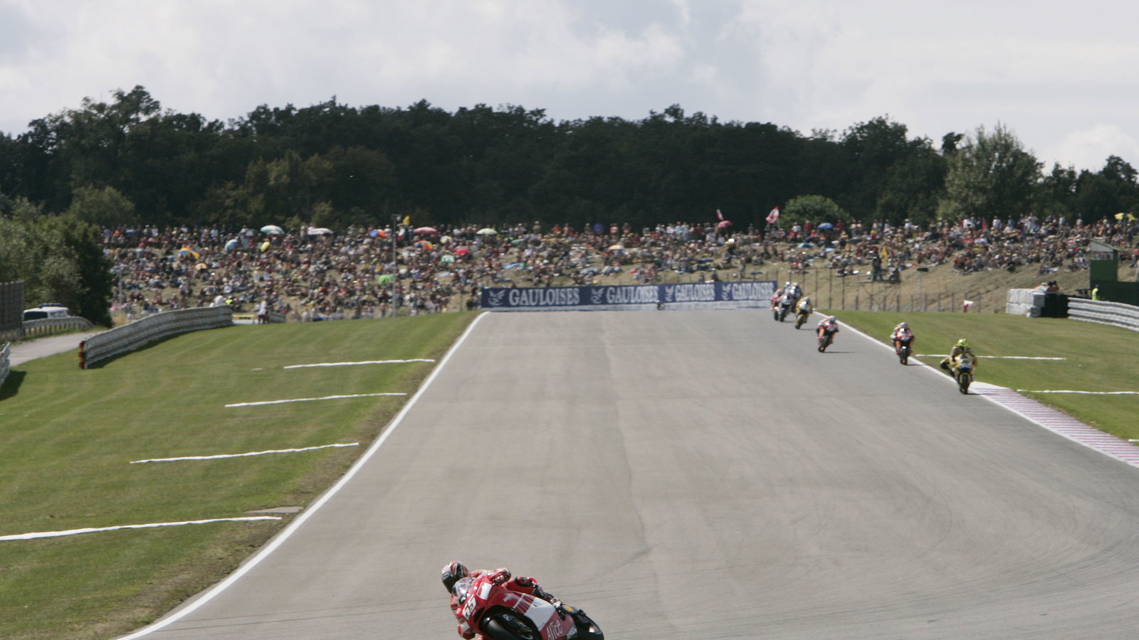 Capirossi leads, Czech MotoGP Race, 2006