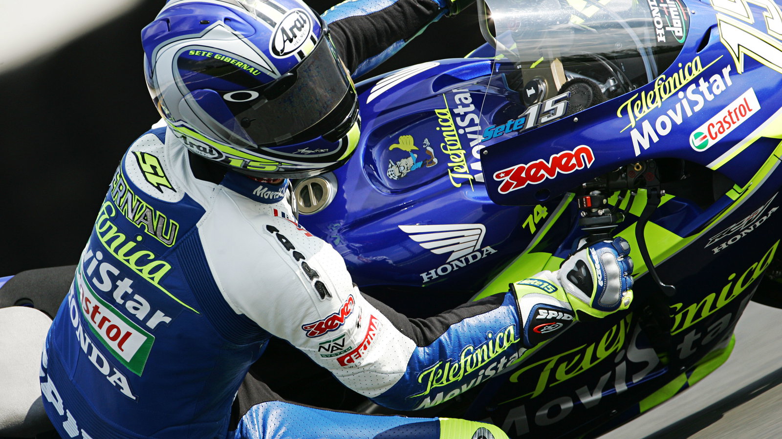 Gibernau, French MotoGP 2004