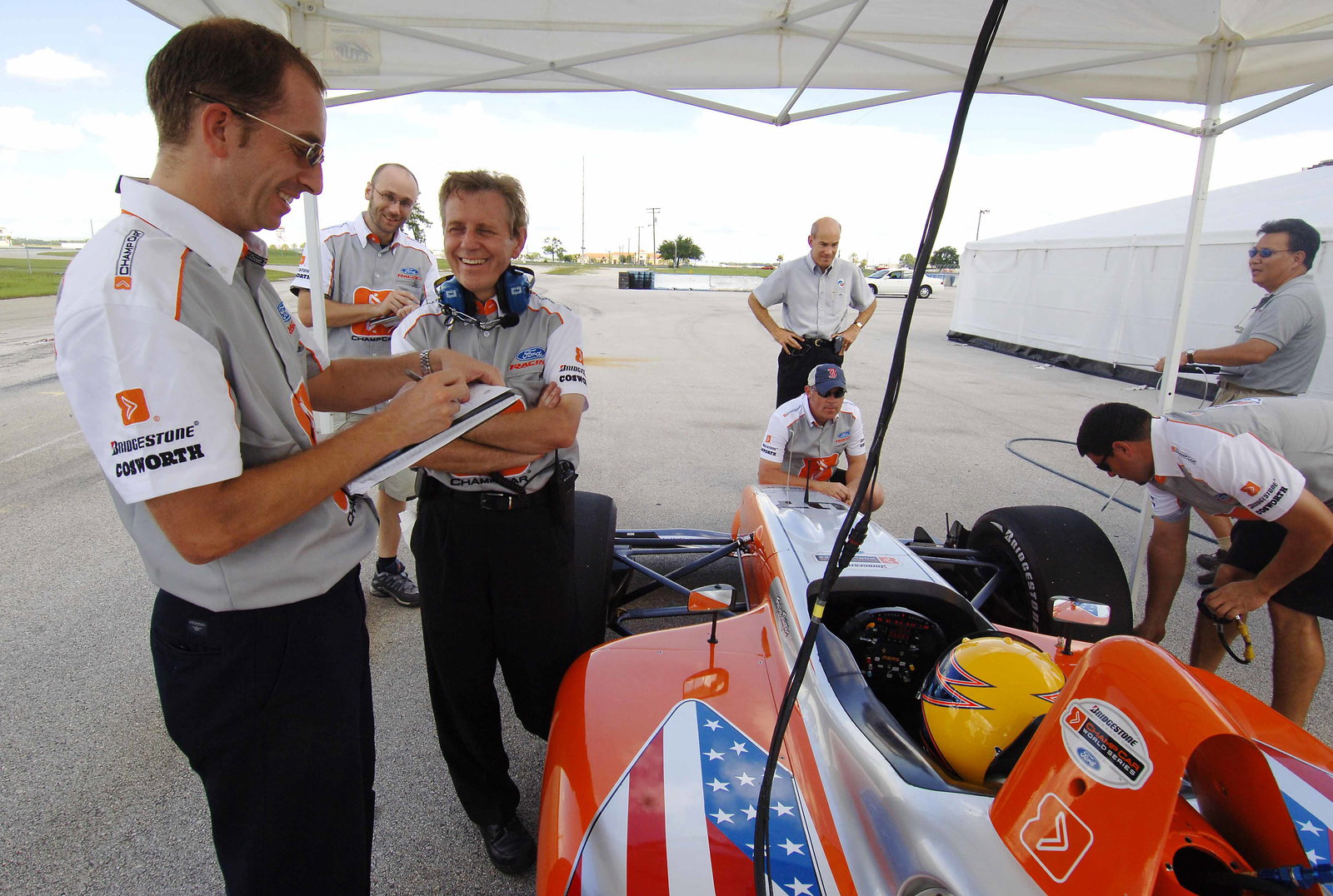 Nick Ascock and Peter Parrot oversee the first test of the Panoz DP01 Champ Car chassis
