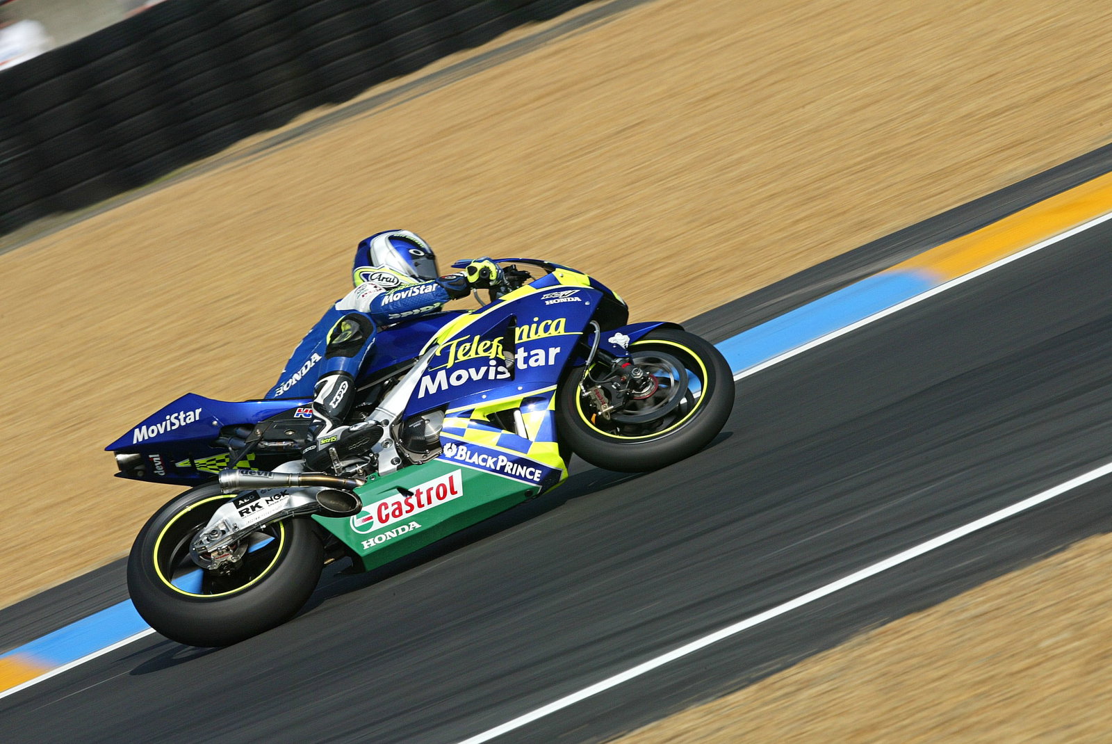 Gibernau, French MotoGP 2004