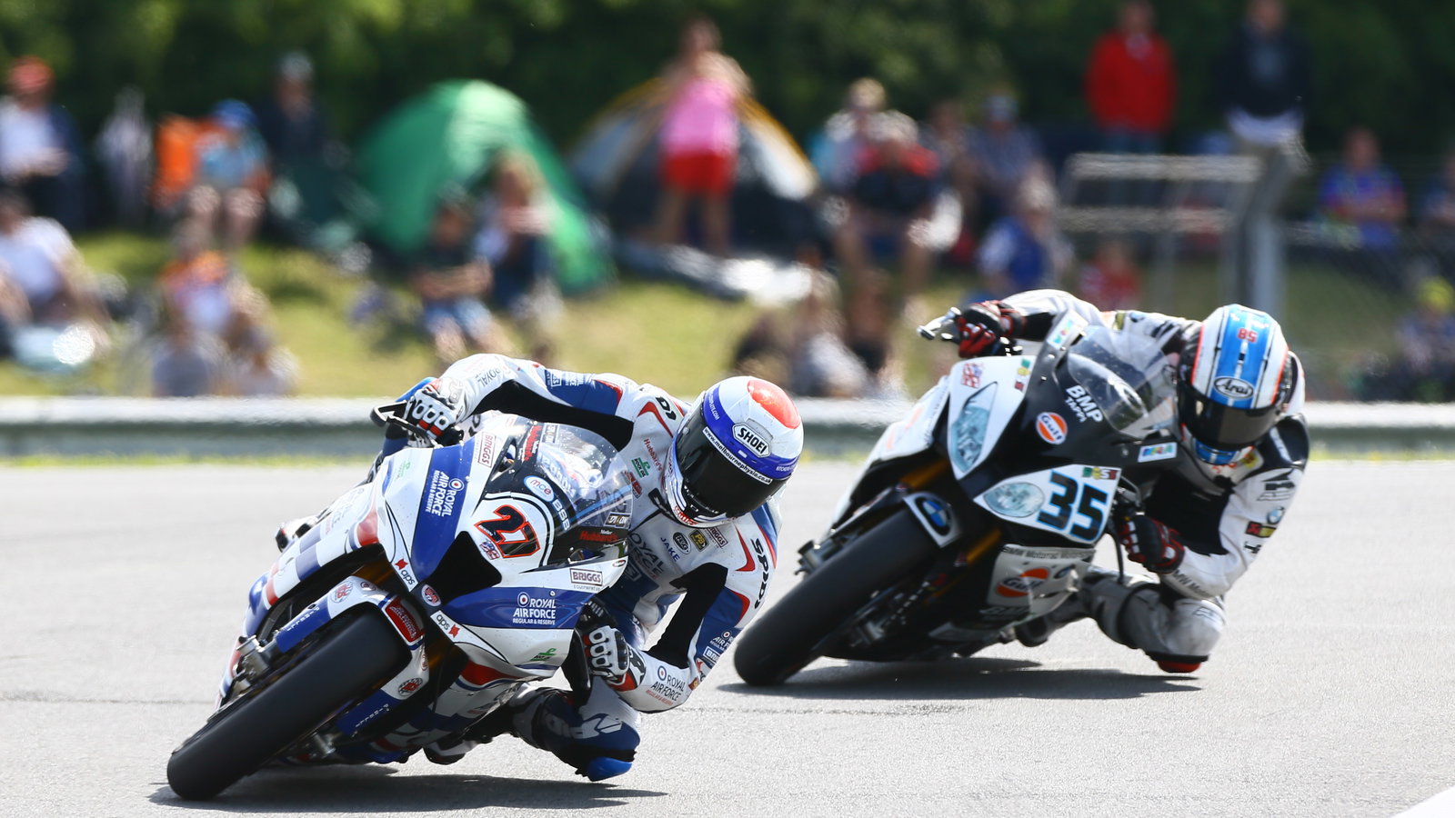 Dixon and De Rosa, WSBK Race2, Donington WSBK 2017
