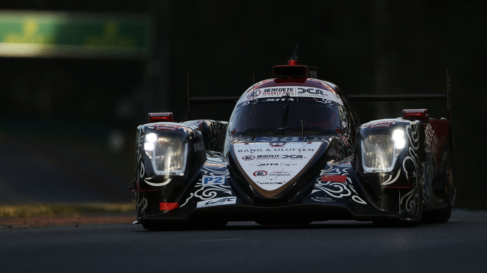 #38 Jackie Chan DC Racing ORECA 07-Gibson: Ho-Pin Tung, Thomas Laurent, Oliver Jarvis