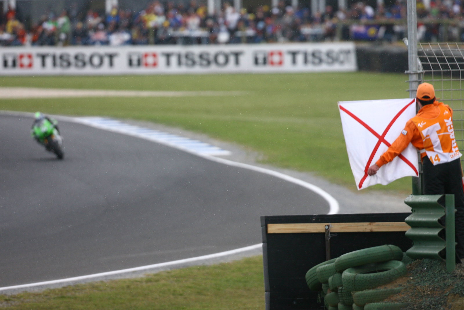 Rain flag for Nakano, Australian MotoGP, 2006