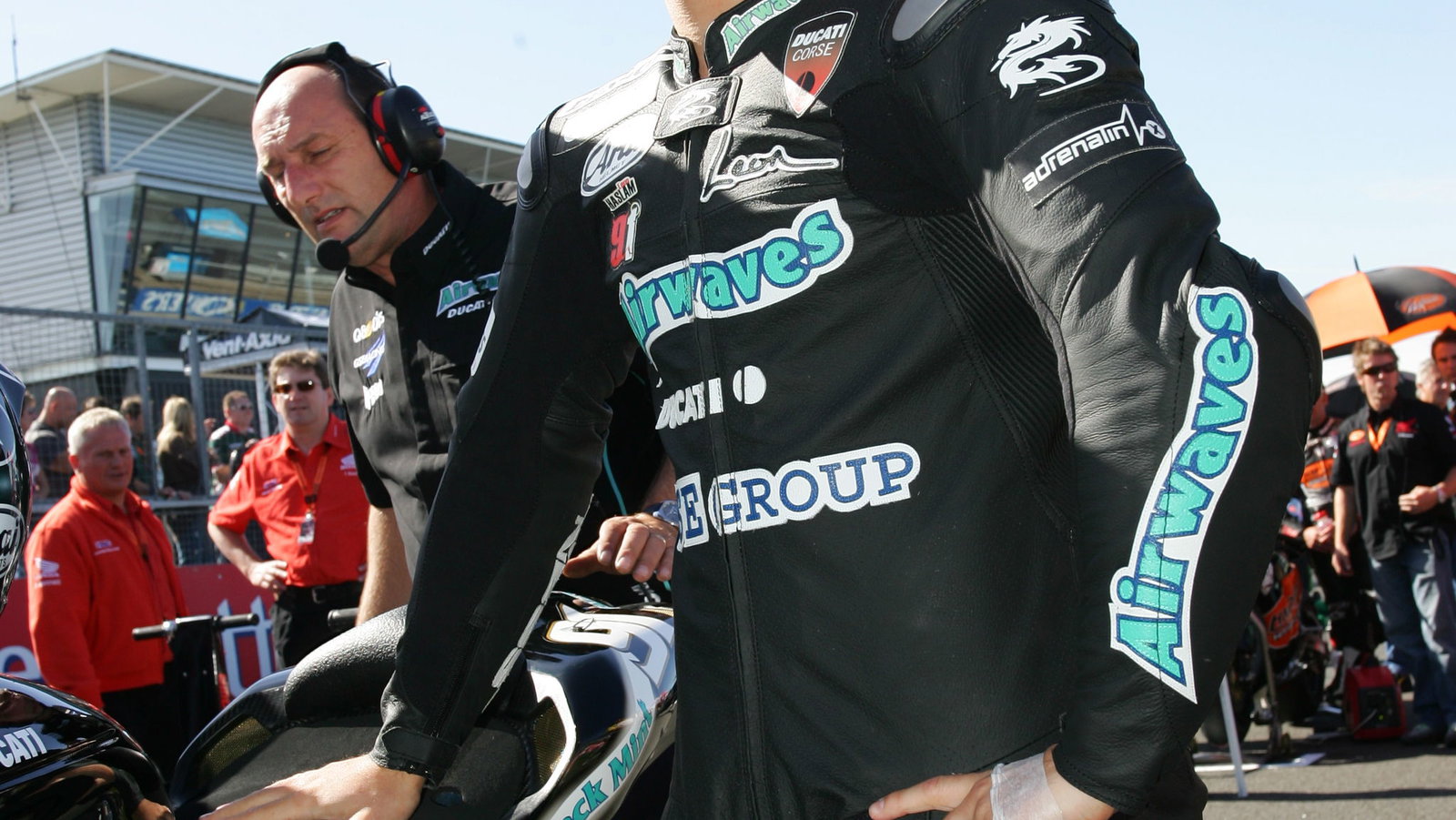 leon haslam airwaves ducati bsb 2006 on the grid race 1 silverstone sunday 17/09/06