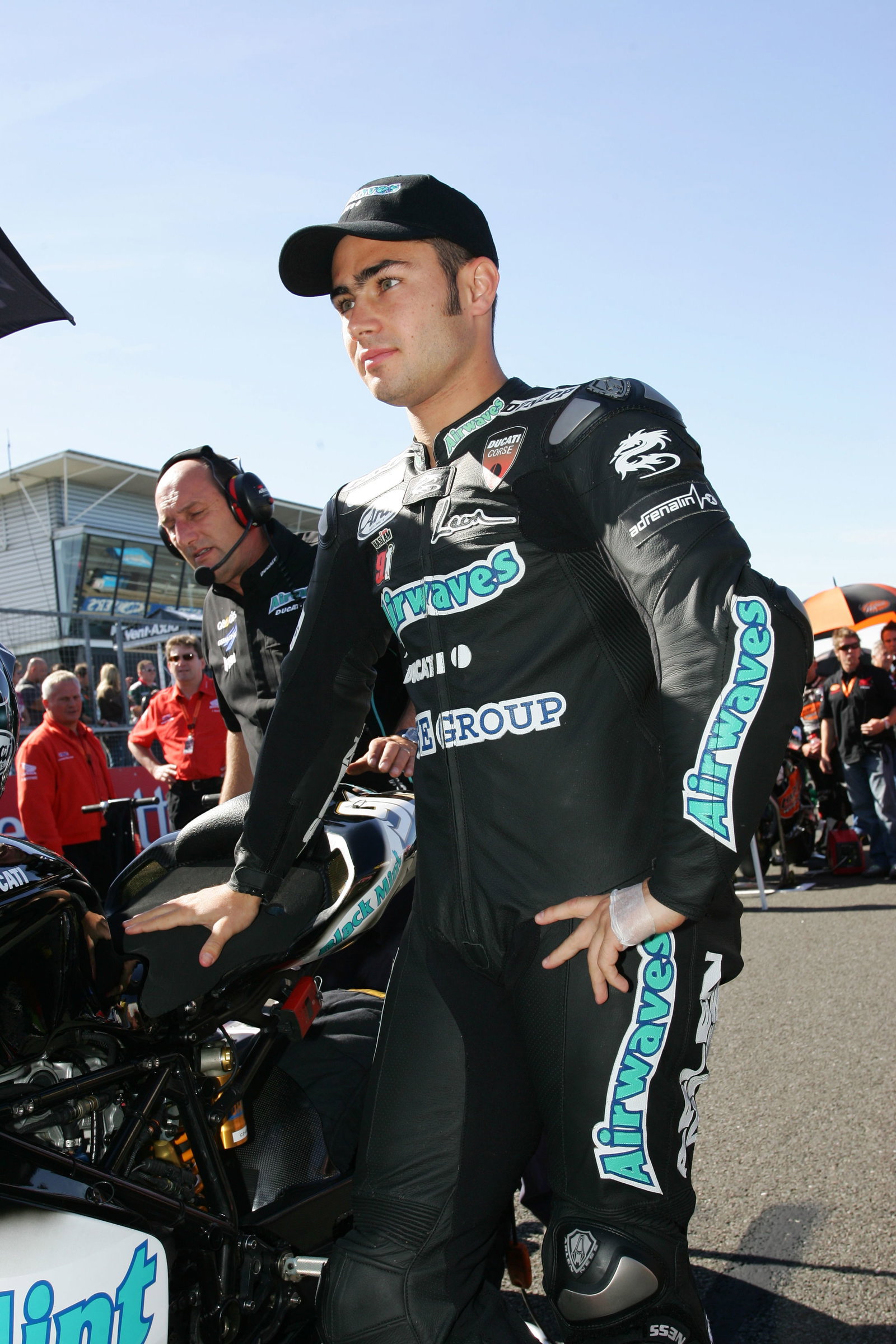 leon haslam airwaves ducati bsb 2006 on the grid race 1 silverstone sunday 17/09/06