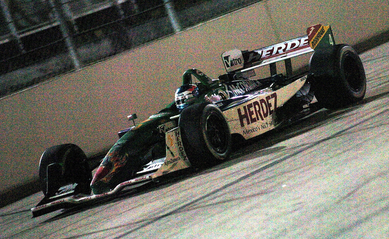 Ryan Hunter-Reay cruises towards his second career Champ Car victory in the Time Warner Cable Roadru