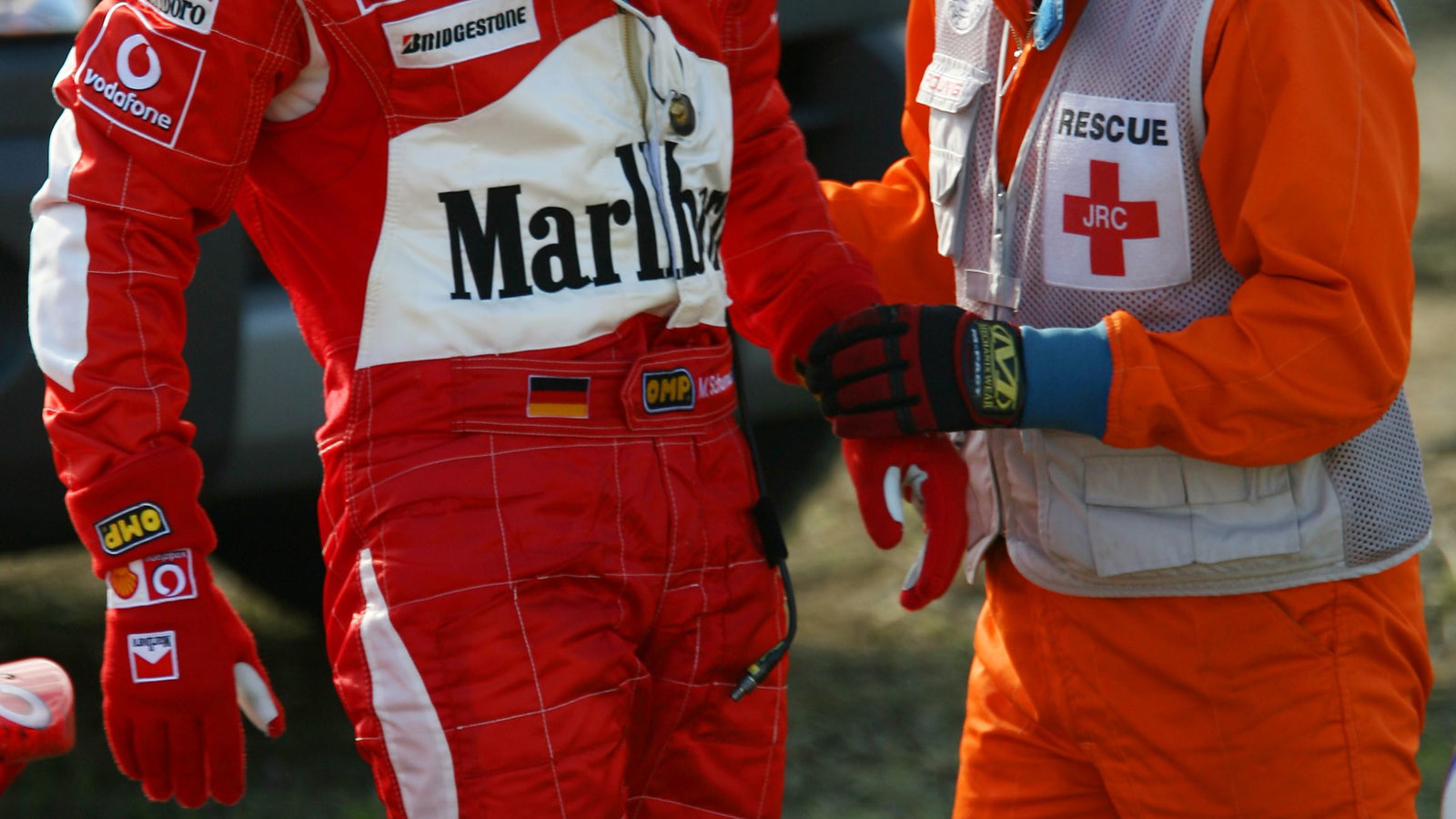 08.10.2006 Suzuka, Japan, Michael Schumacher (GER), Scuderia Ferrari, 248 F1, Stopped on track, Engi
