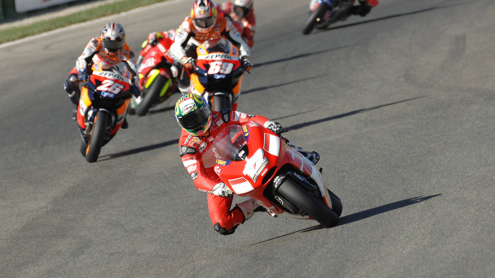 Bayliss leads Hayden, Pedrosa, Valencia MotoGP Race 2006