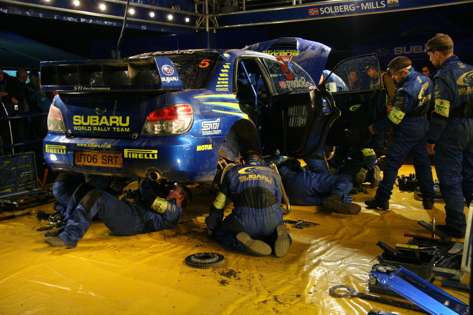 Subaru service area. Wales Rally GB, 1st-3rd December 2006.
