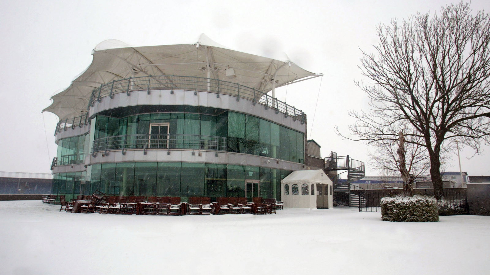 The BRDC Clubhouse in the Silverstone Snow, February 8th 2007.