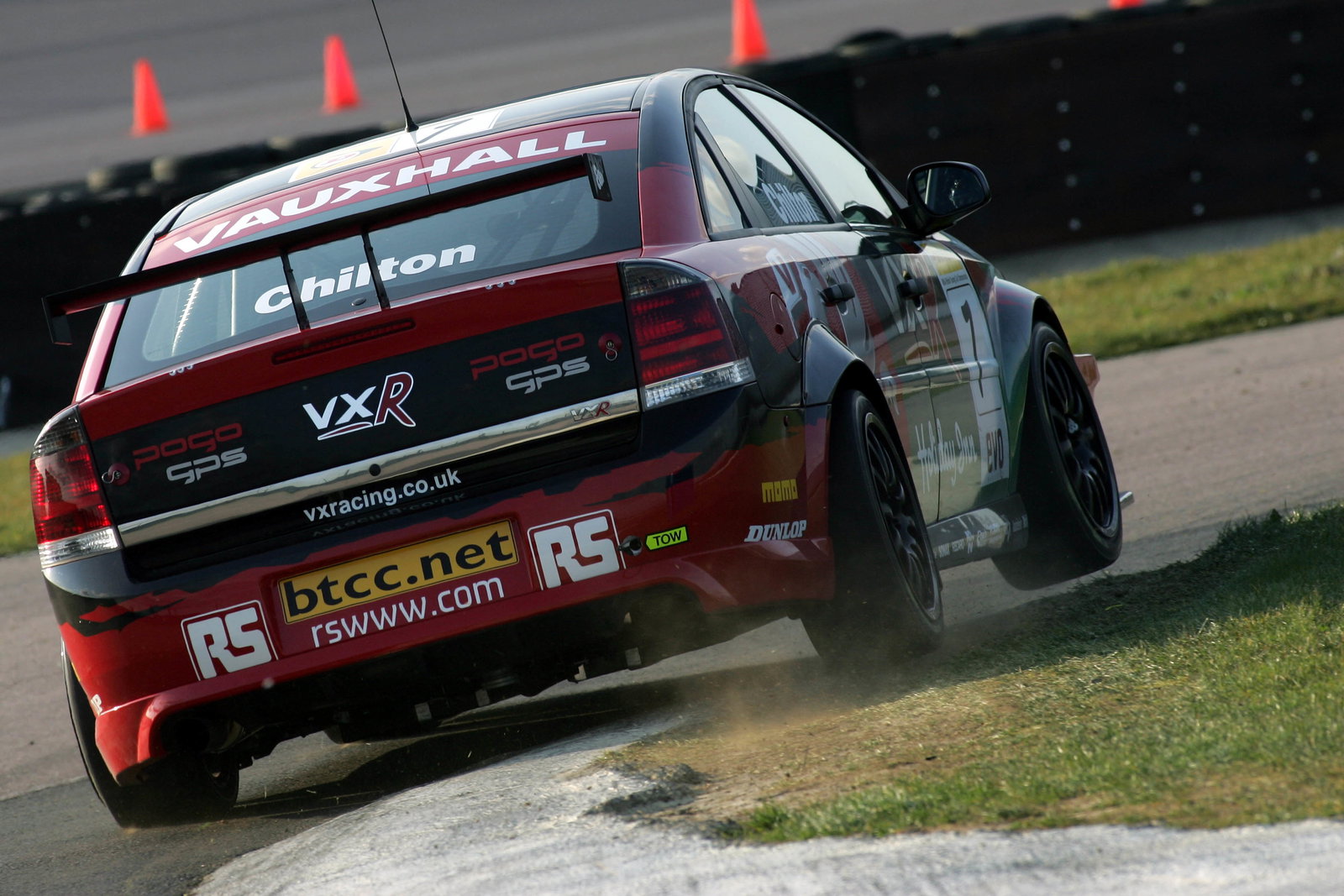 Tom Chilton (GBR), VX Racing,Vauxhall VectraSuper, 2000