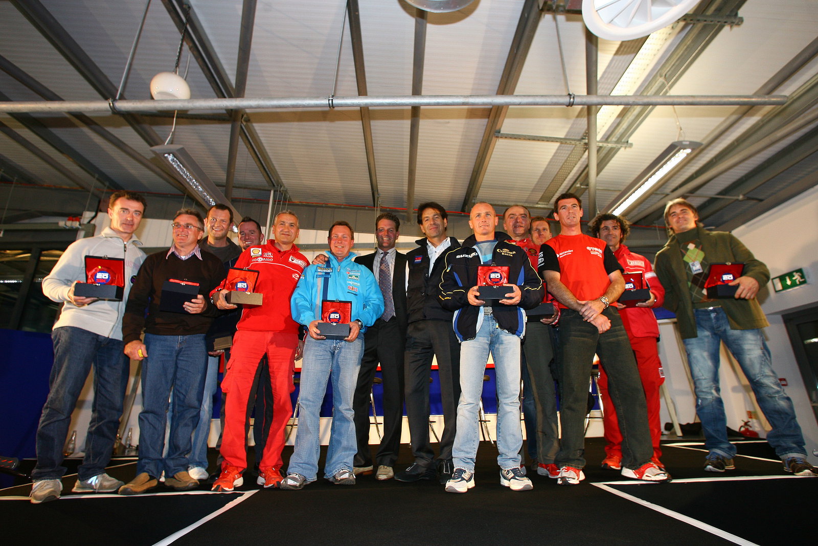 Chili, Phillis, Rymer, Slight, Tardozzi, Reynolds, Merkel, Flammini, Pirovino, Falappa, Hodgson, Cor