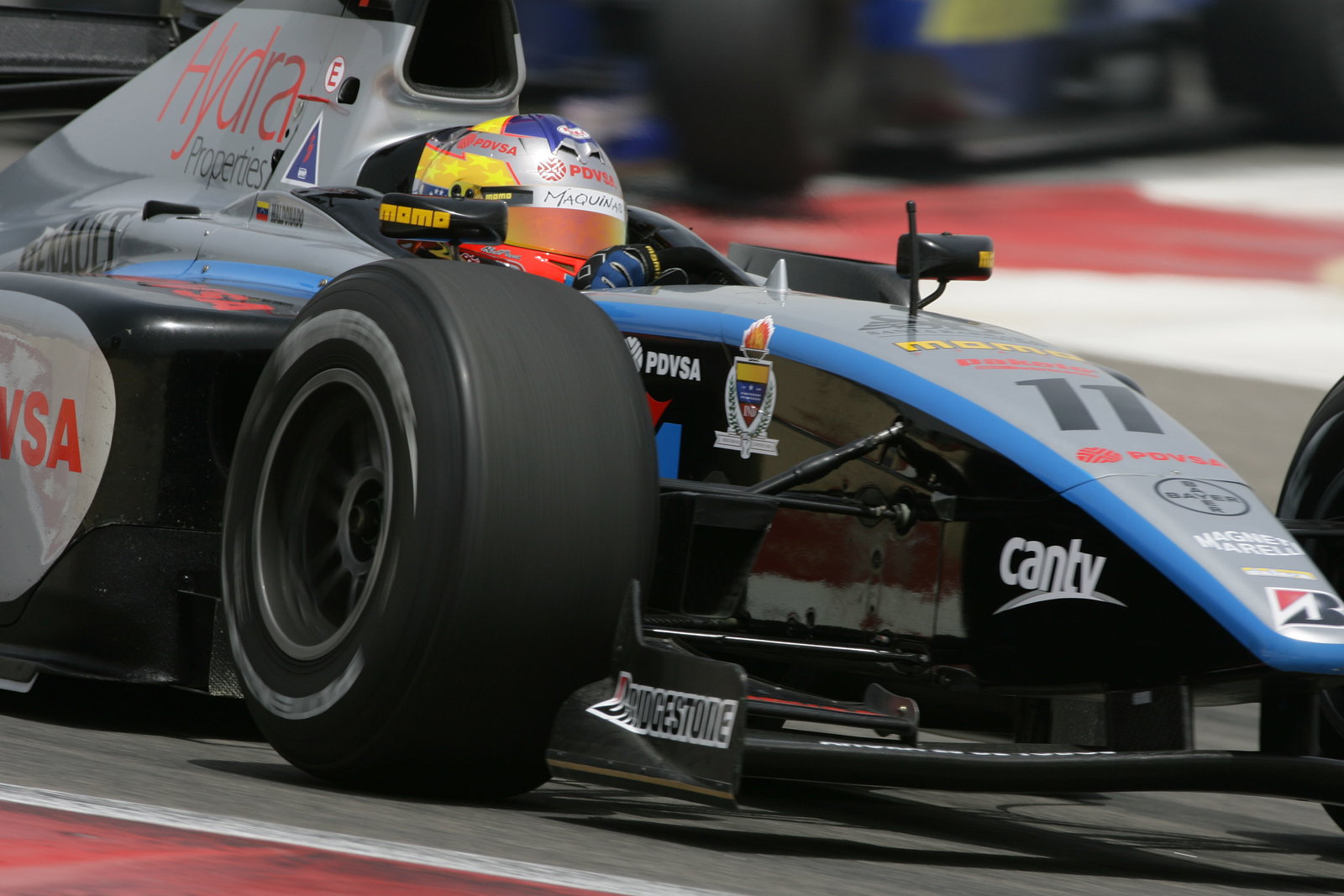 Pastor Maldonado (VEN) Trident Racing, Bahrain GP2, Sakhir, 13-15/4/07