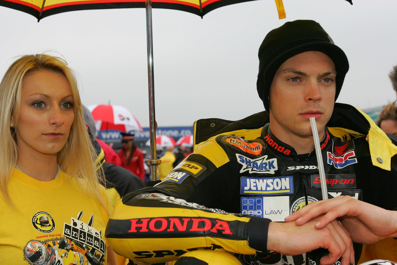 Leon Camier (GBR), Bikeanimal.com Honda, CBR1000RR, 2, Superbike Race 1 Grid Silverstone