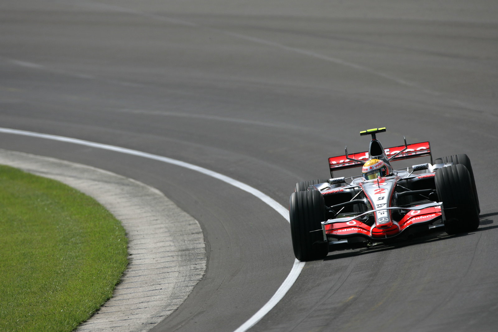 Lewis Hamilton (GBR) McLaren MP4/22, Indianapolis F1, USA, 2007