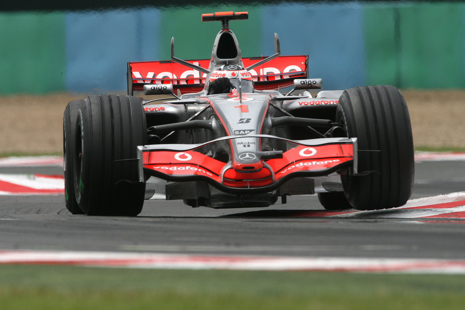 Fernando Alonso (ESP) McLaren MP4/22, France F1, Magny Cours, 29th June-1st July, 2007
