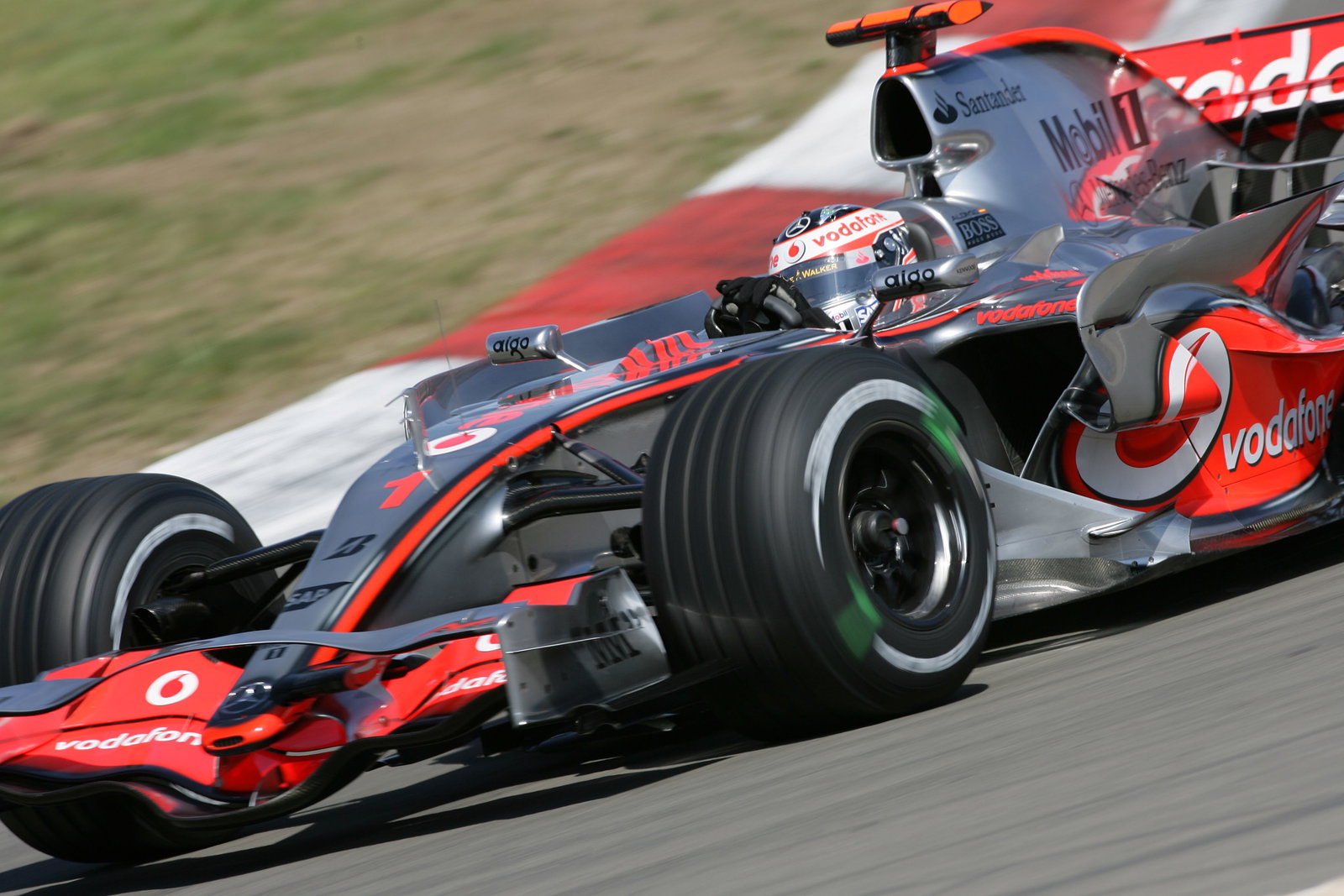 Fernando Alonso (ESP) McLaren MP4/22, European F1 Grand Prix, Nurburgring, 20th-22nd, July, 2007