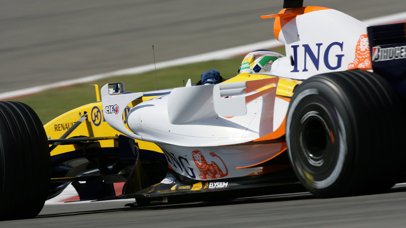 Giancarlo Fisichella (ITA) Renault RS27, European F1 Grand Prix, Nurburgring, 20th-22nd, July, 2007