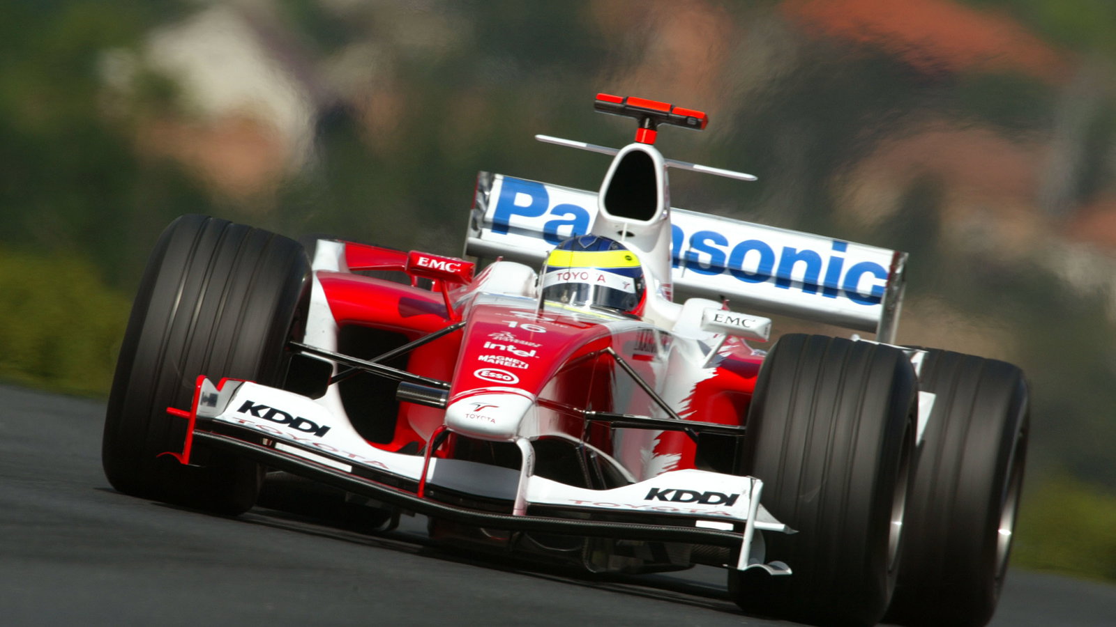 Ricardo Zonta - Toyota TF104B