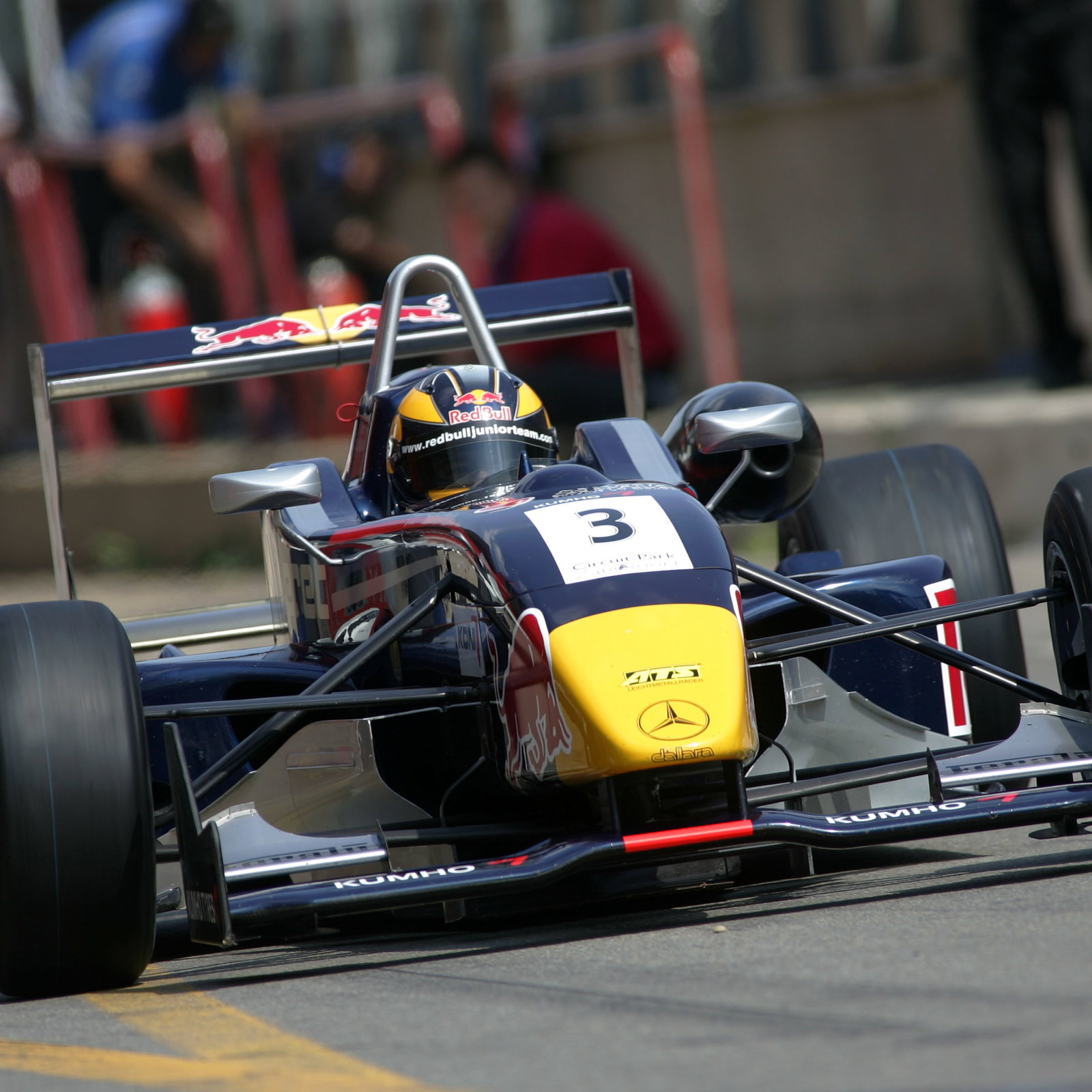 Tom Dillmann (FRA) ASM F3 Dallara Mercedes