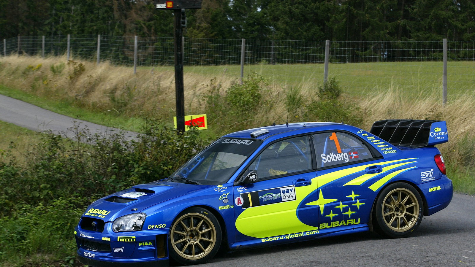 Petter Solberg / Phil Mills - Subaru Impreza WRC04.