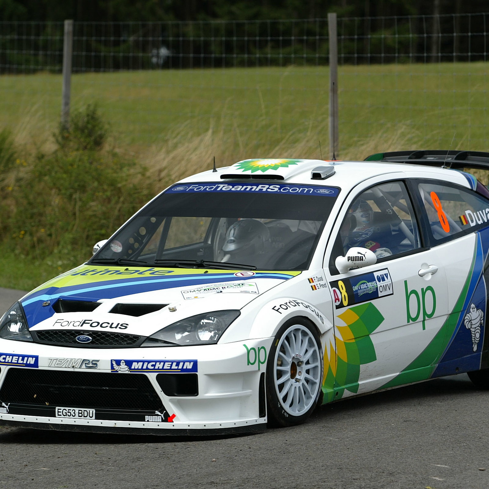 Francois Duval / Stephane Prevot - Ford Focus RS WRC04.