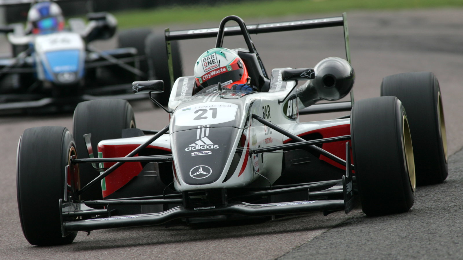 Niall Breen (IRL) Carlin Motorsport Dallara Mercedes