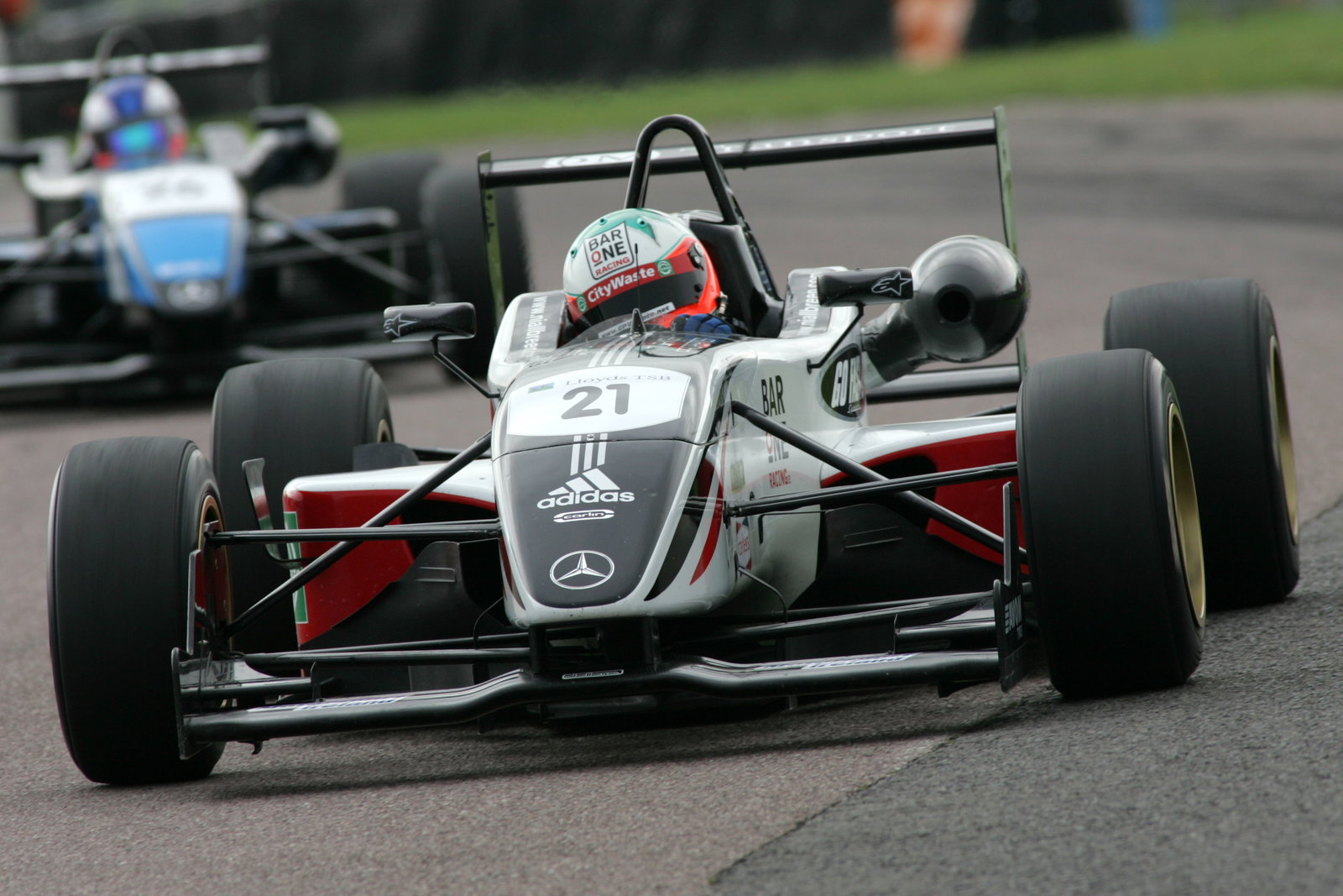 Niall Breen (IRL) Carlin Motorsport Dallara Mercedes