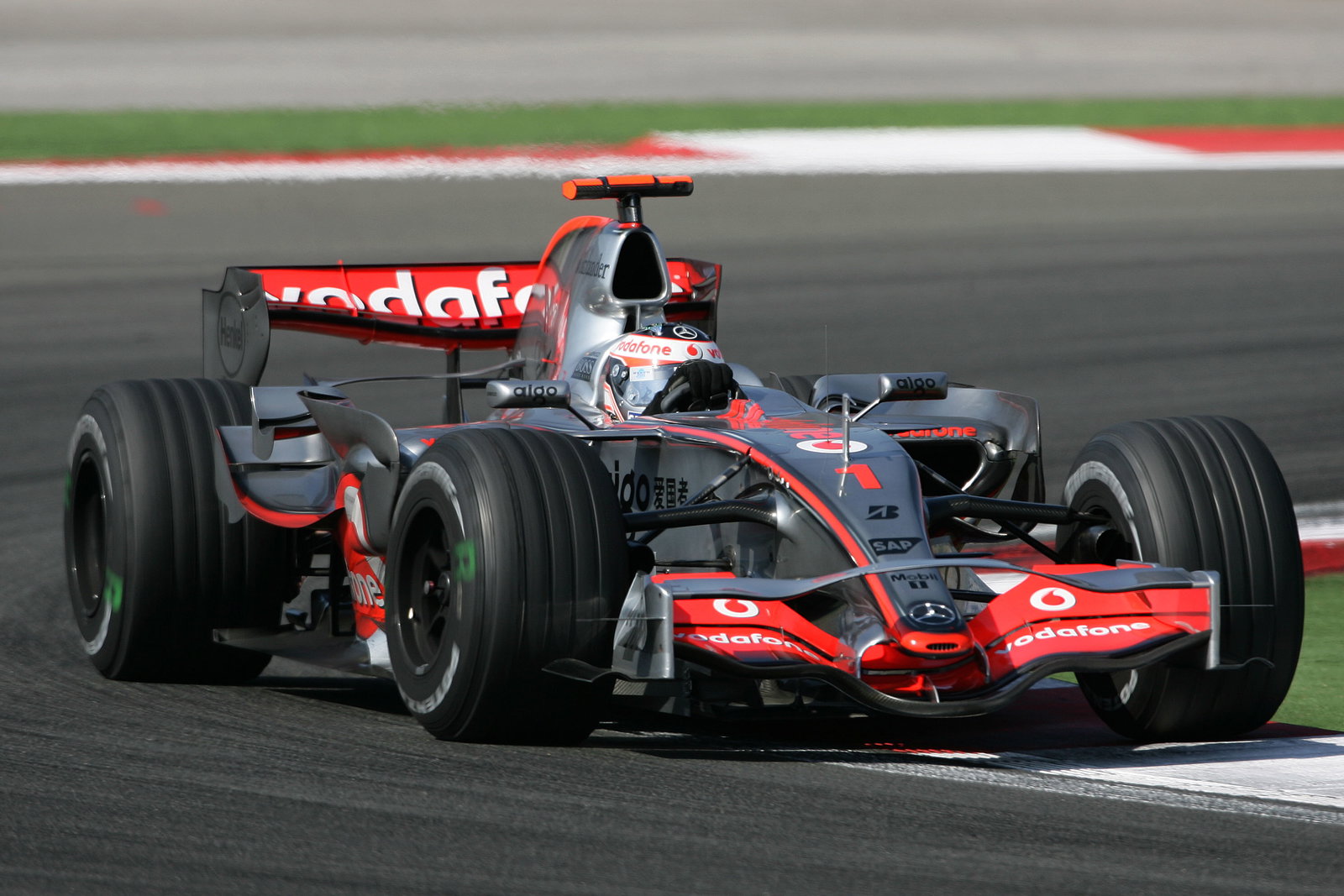 Fernando Alonso (ESP) McLaren MP4/22, Turkish F1, Istanbul Park, 24th-26th August, 2007