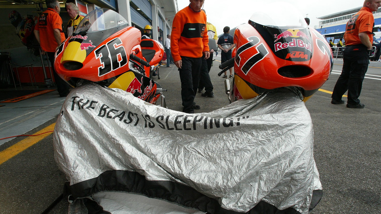 Kallio and Stoner`s machines, Portuguese 125GP 2004