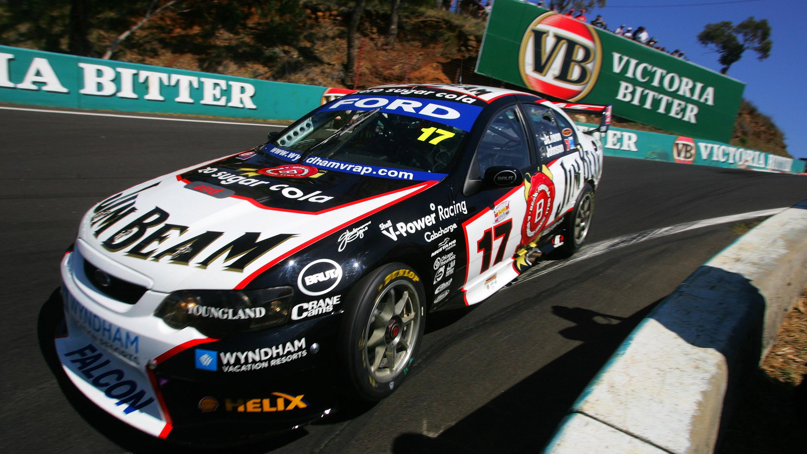 Steven Johnson (Aust) Will Davison (Aust) Jim Beam Ford finished 3rdSupercheap Autos Bathurst 1000Rd