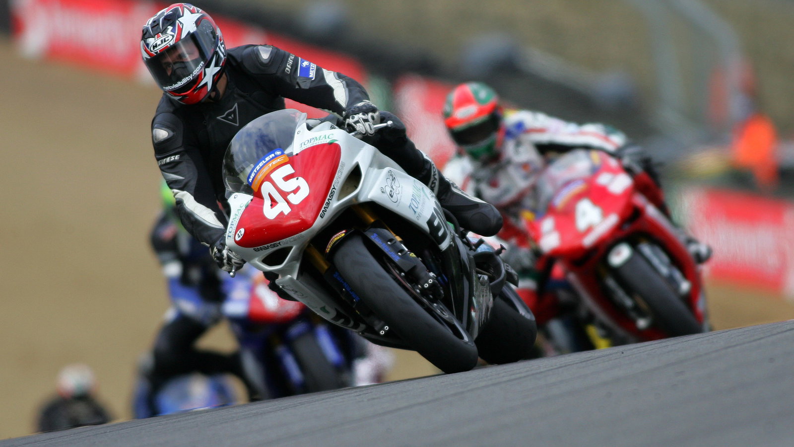 Glen Richards (AUS), Embassy Racing, Yamaha, YZF-R1, 45, Superstock Championship