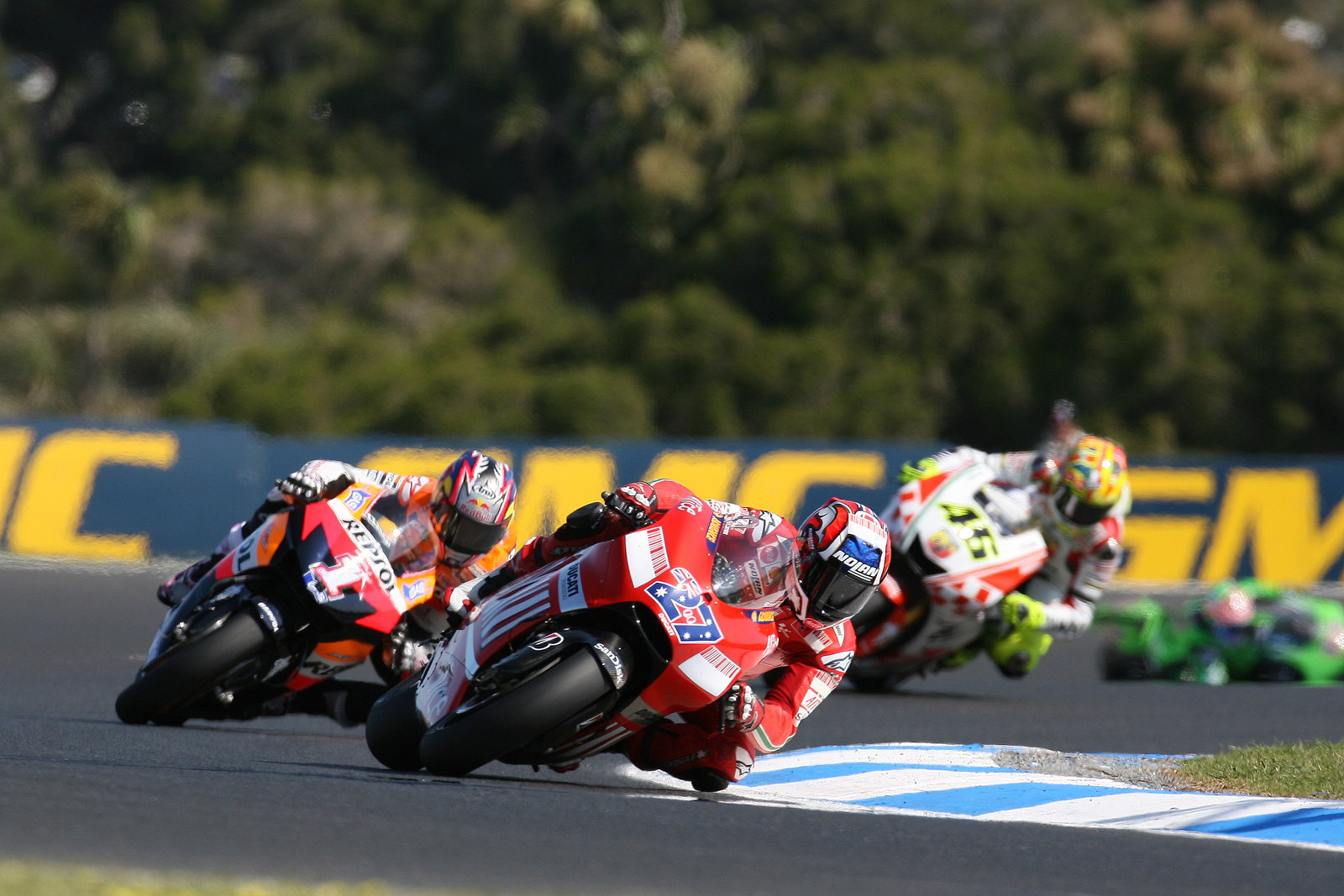 Casey Stoner (AUS), Ducati Marlboro Team, Ducati, 27, 2007 MotoGP World Championship,