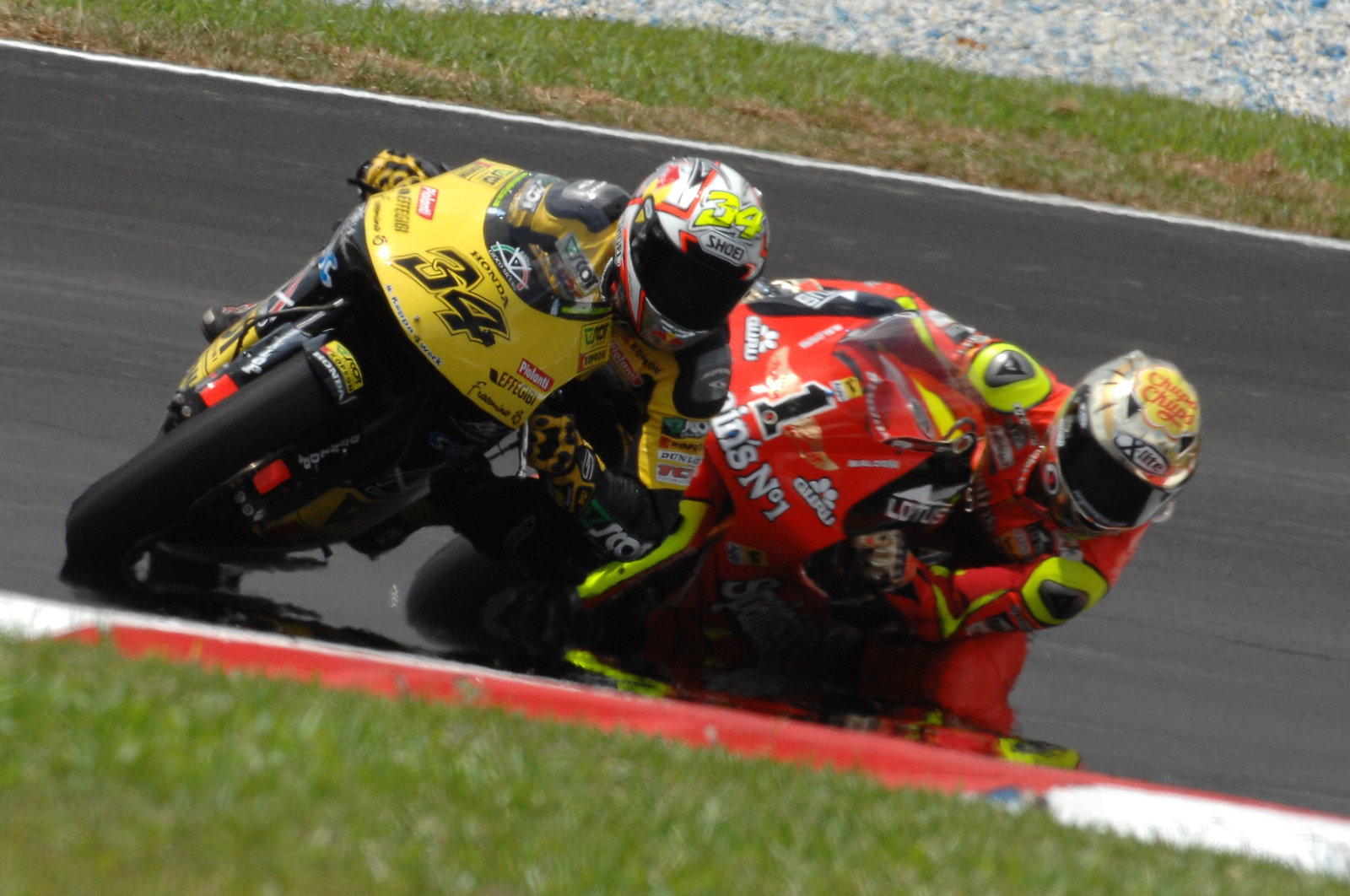 October 2007 - Sepang (Malaysia) - Malaysian Gran Prix - Andrea Dovizioso (Scot Team Honda 250cc) an