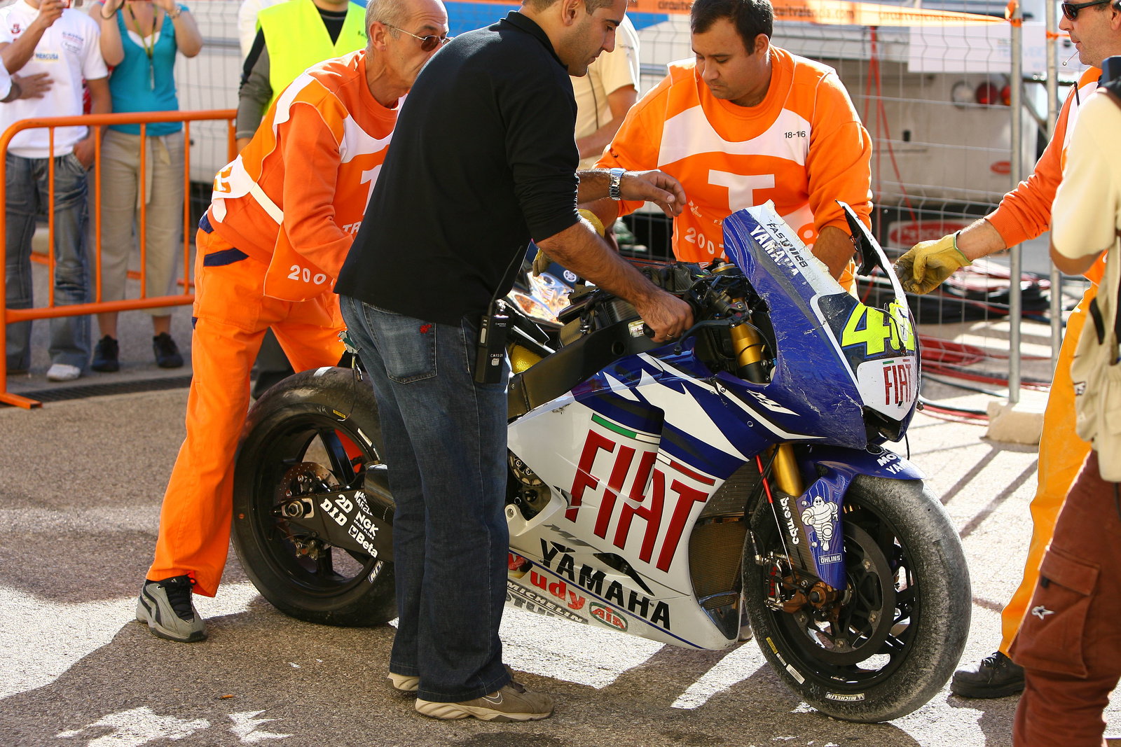 Rossi`s crashed bike, Valencia MotoGP 2007