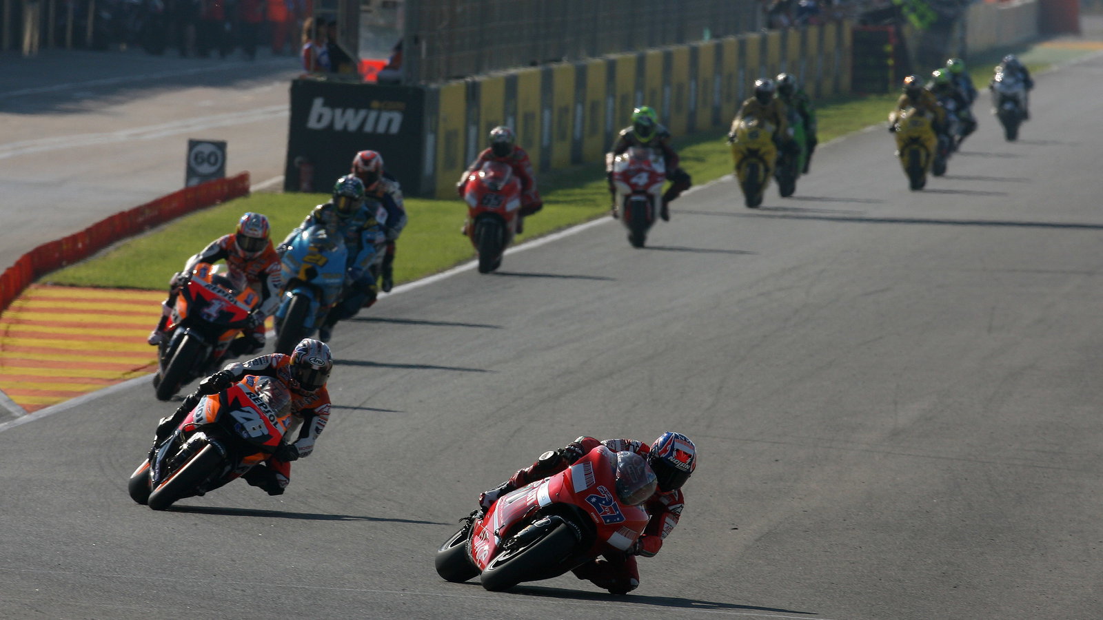 Casey Stoner (AUS), Ducati Marlboro Team, Ducati, 27, 2007 MotoGP World Championship,