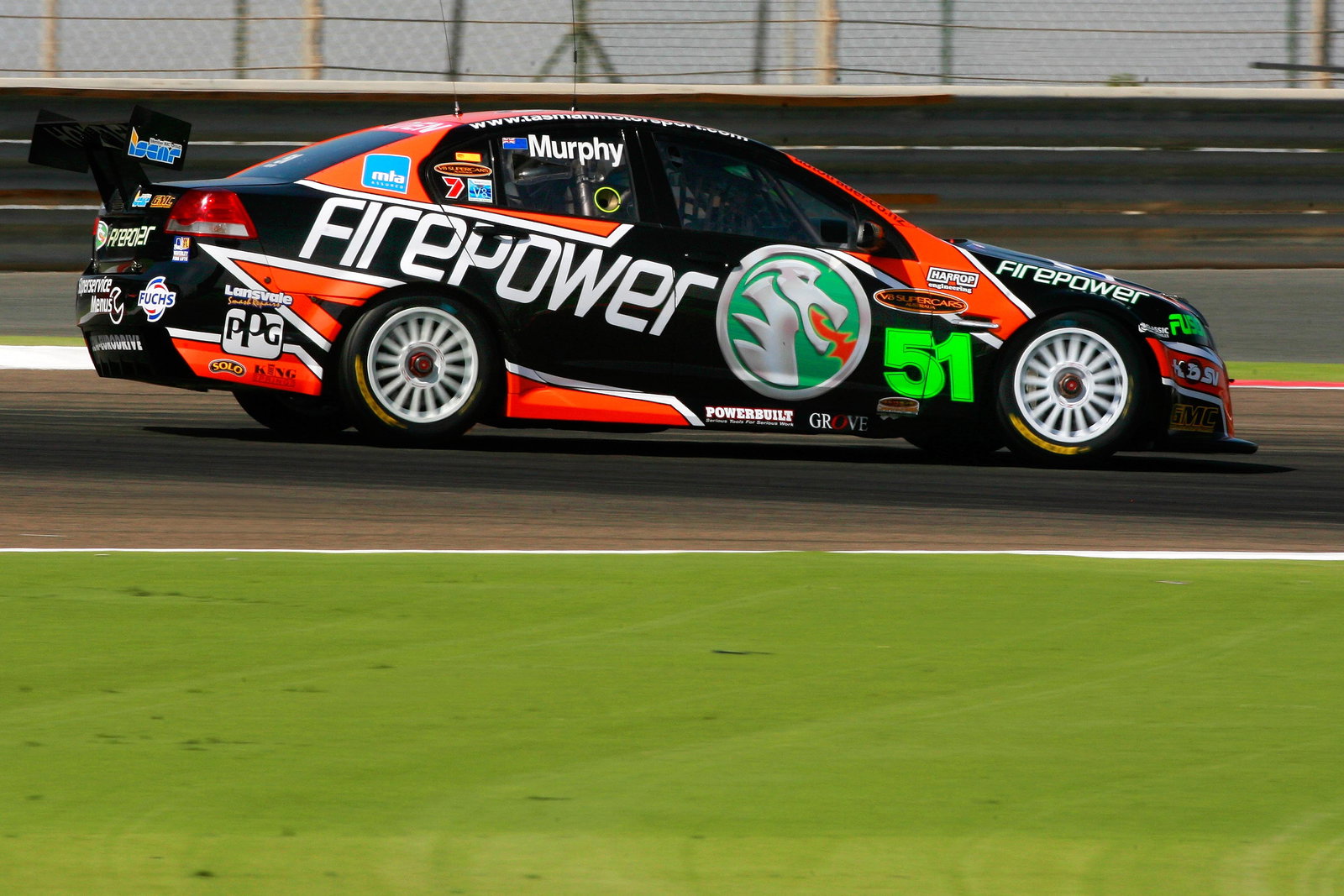 Greg Murphy (NZ) Tasman Firepower CommodoreDesert 400Rd 12 V8 SupercarsBahrain Int circuitBahrain