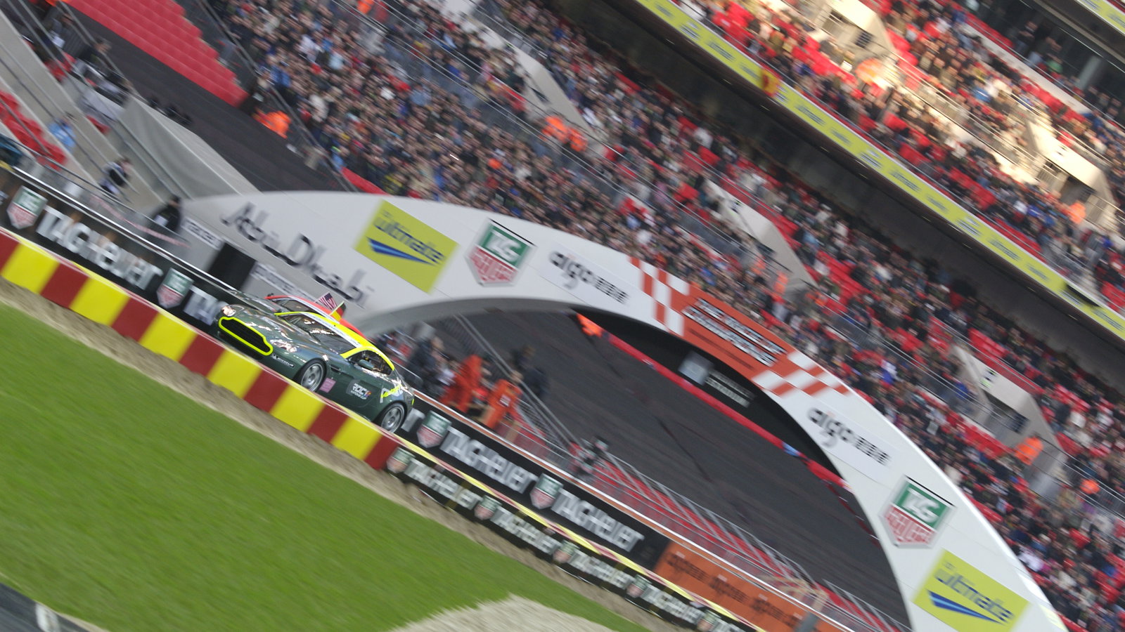 Jimmie Johnson (USA), Sebastian Vettel (GER), Race Day, Race of Champions, Wembley, 16th December, 2
