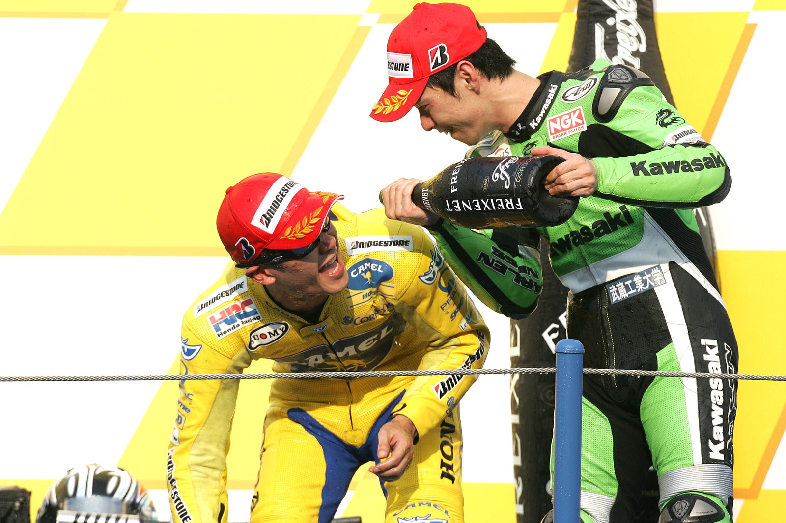 Tamada and Nakano, Japanese MotoGP Race, 2004