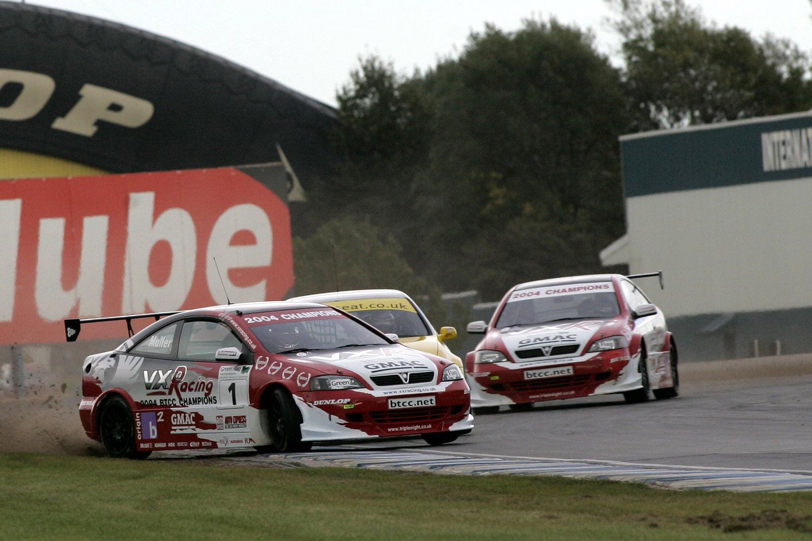 Yvan Muller on the limit!