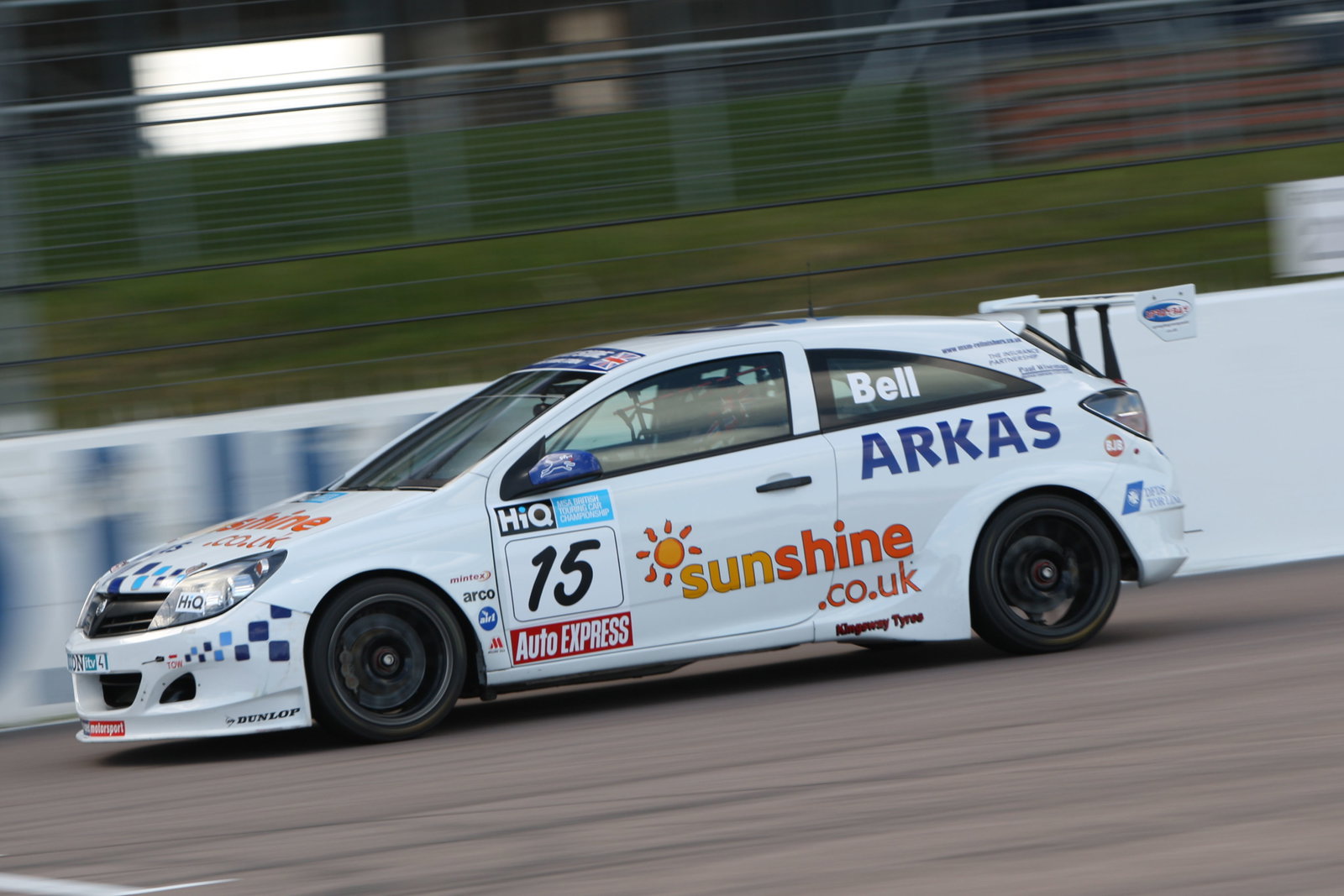 Martyn Bell (GBR) - Arkas Racing Vauxhall Astra Sports Hatch